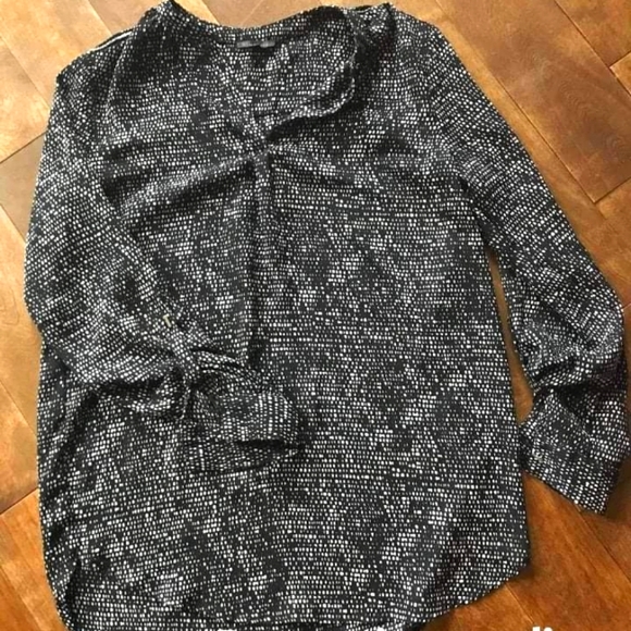 Women blouse dynamite size medium - Picture 1 of 1